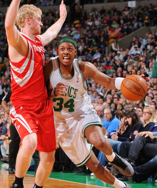 反而放大了 反而放大了