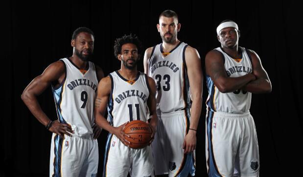 听脚步下跳 听脚步下跳