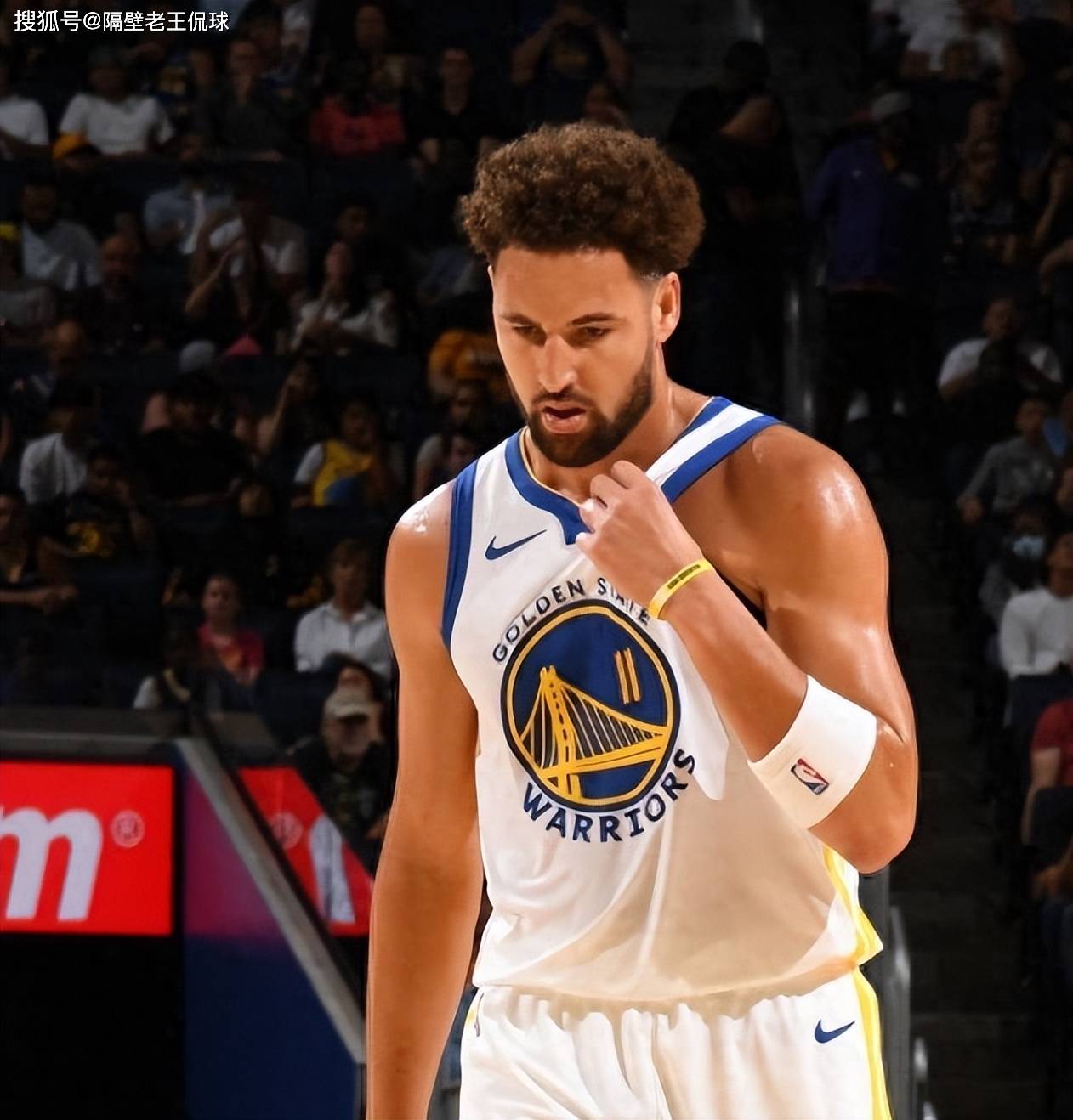 的框架下更 的框架下更